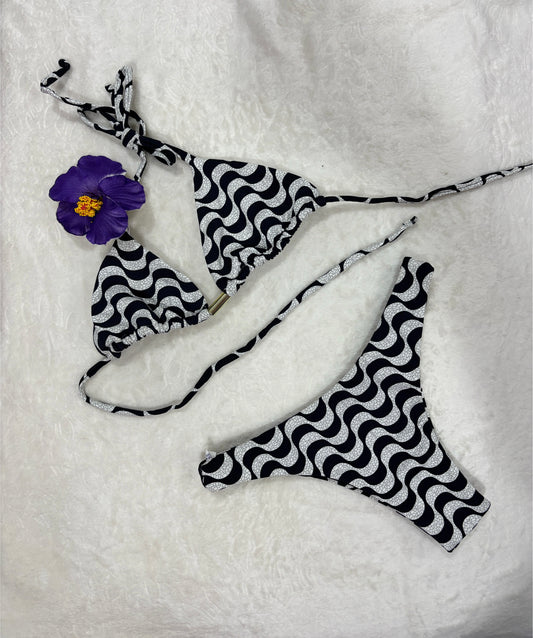 Boricua Kiss Bikini Set
